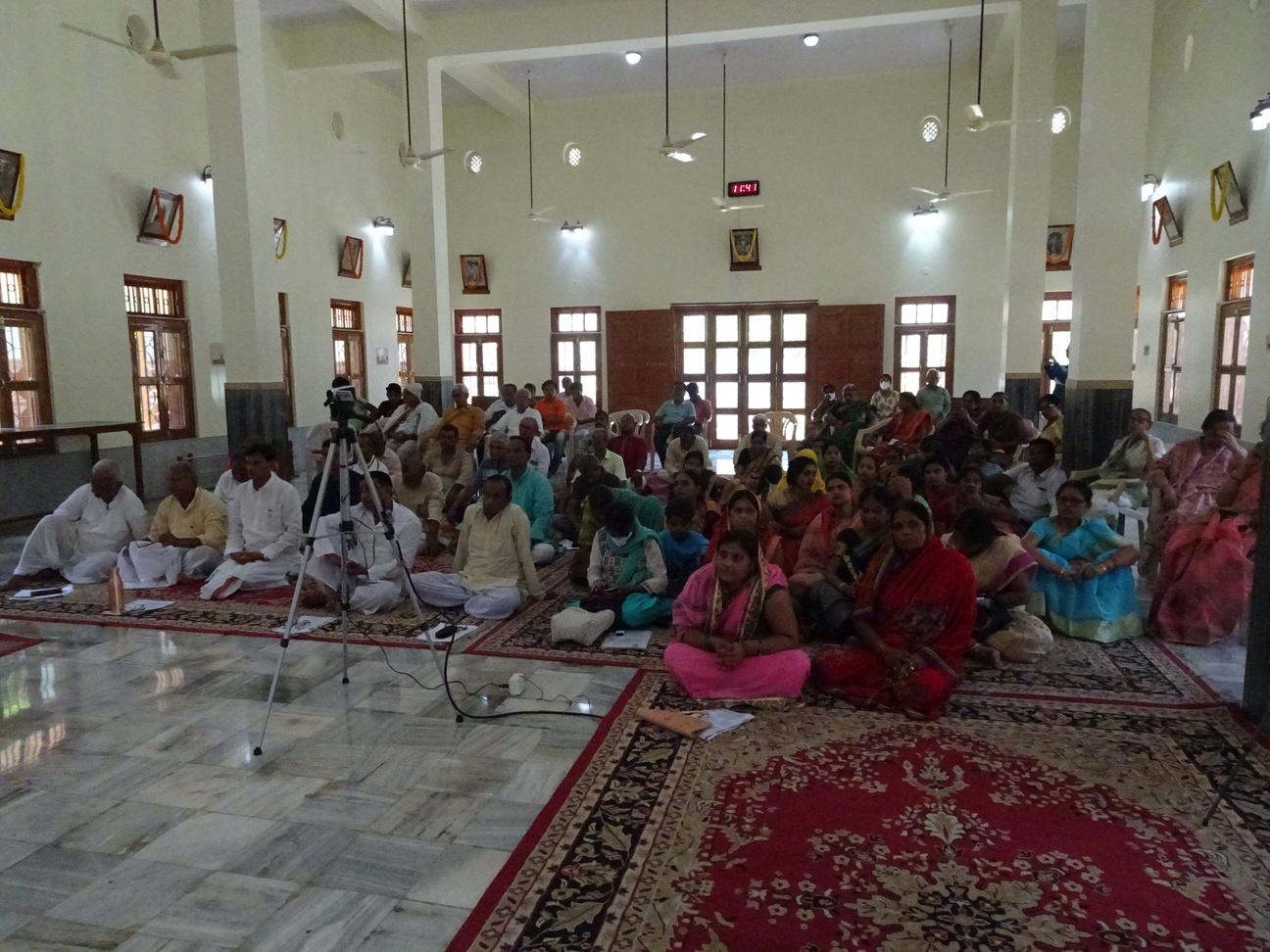 https://www.rkmsmuzaffarpur.org/images/gallery/activity/RKMS_1662375404.jpg