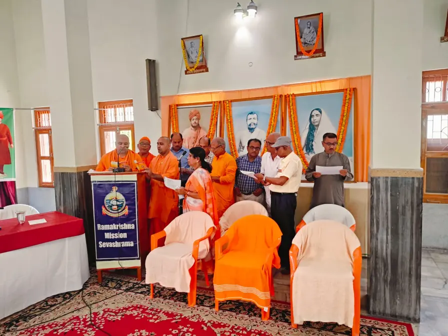 https://www.rkmsmuzaffarpur.org/images/gallery/activity/RKMS_1735544873_4.webp